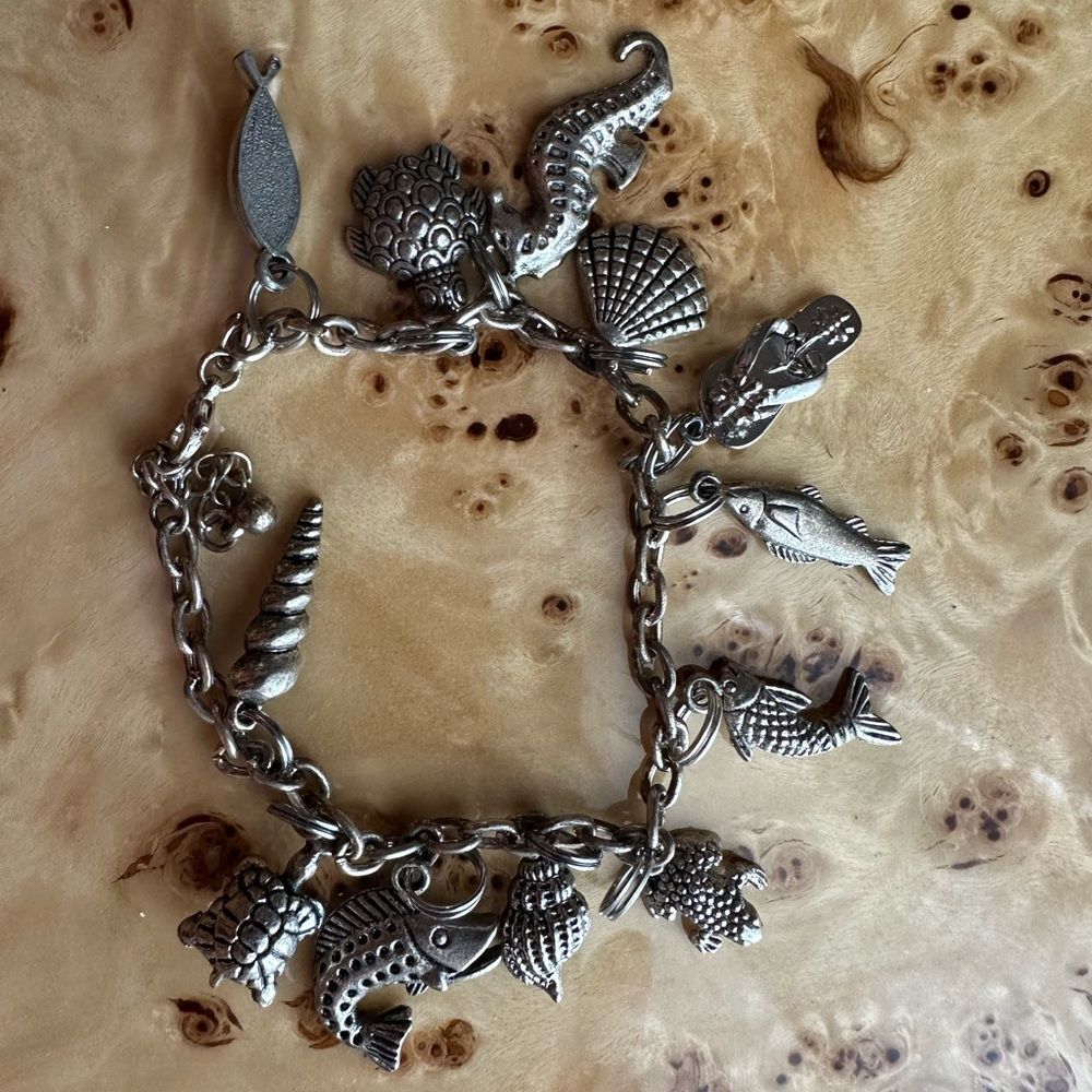 Sea Life Silver Tone Loaded Charm Bracelet